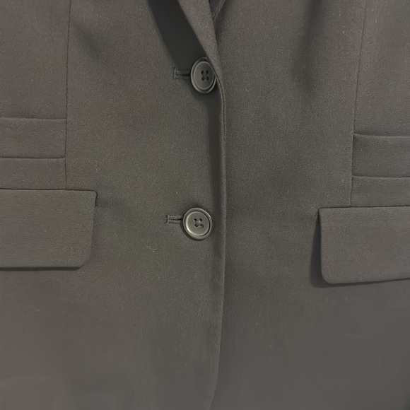 πΌ Banana Republic Women's Fitted Blazer - Corporate Chic! πΌ - Picture 3 of 6